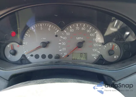 2002 Ford Focus Zts z USA, uszkodzony, nr VIN 1FAFP38342W314181